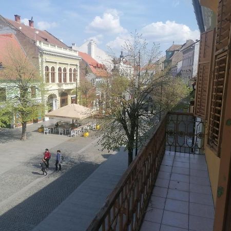 Apartmán Apartament Royal Sibiu Exteriér fotografie
