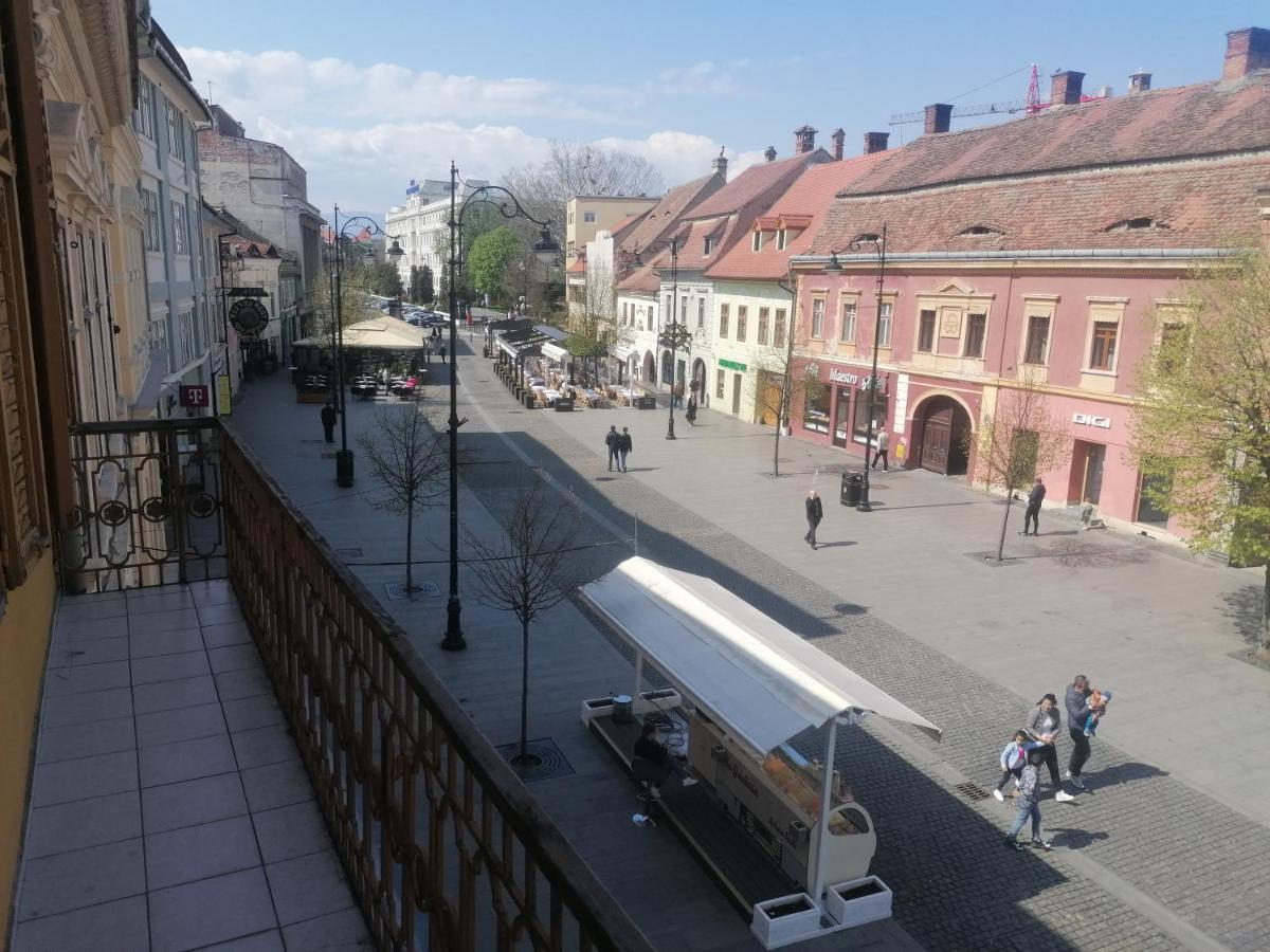 Apartmán Apartament Royal Sibiu Exteriér fotografie